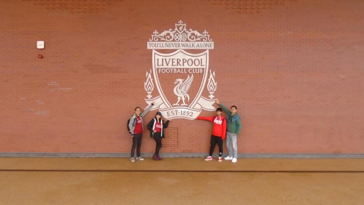 Tea In Liverpool - Private - Quiet - Ground Floor - En-Suite - Walk-In-Shower Exteriör bild