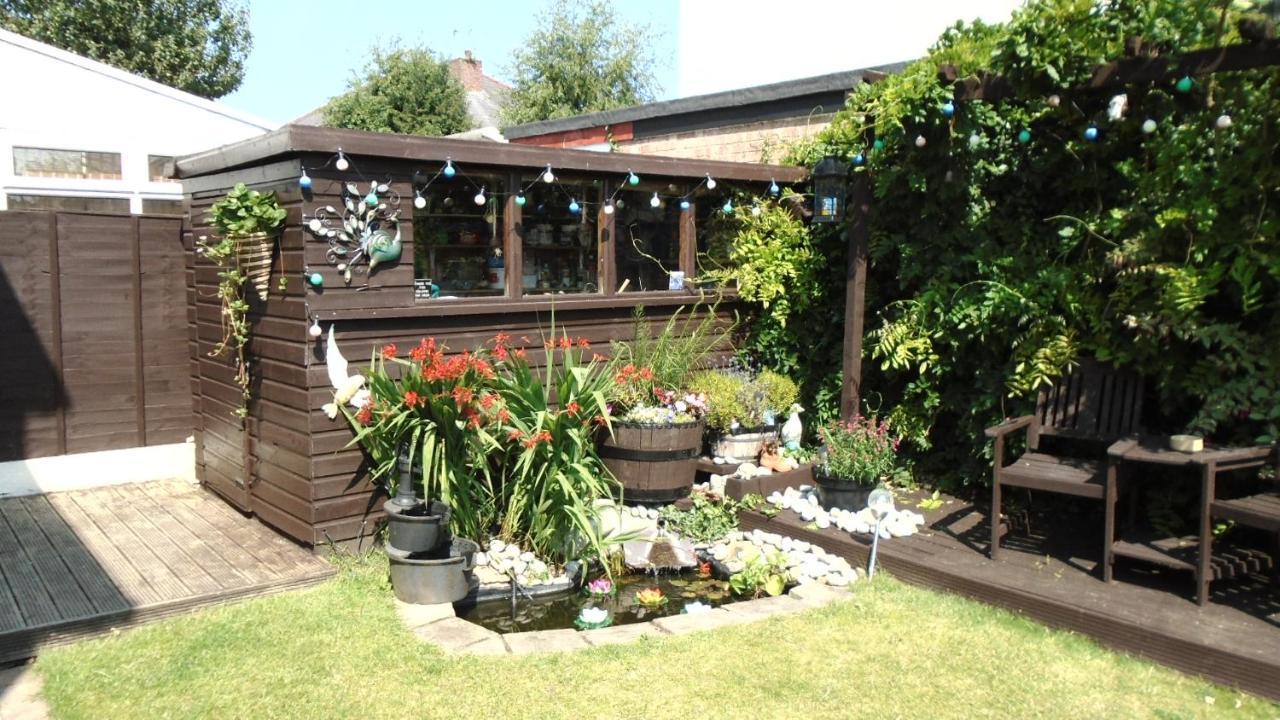 Tea In Liverpool - Private - Quiet - Ground Floor - En-Suite - Walk-In-Shower Exteriör bild